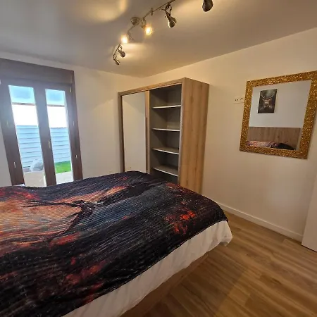 Stardew Valley - Exclusivity And Comfort In Gijon