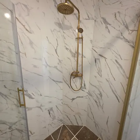 Stardew Valley - Exclusivity And Comfort In Gijon