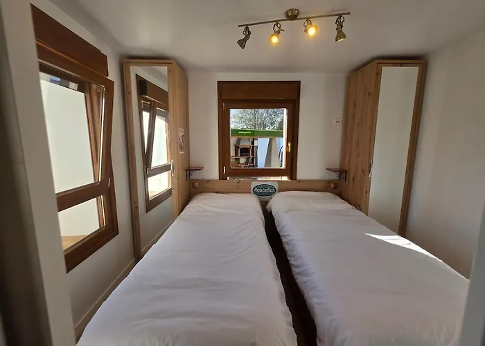 Stardew Valley - Exclusivity And Comfort In Gijón